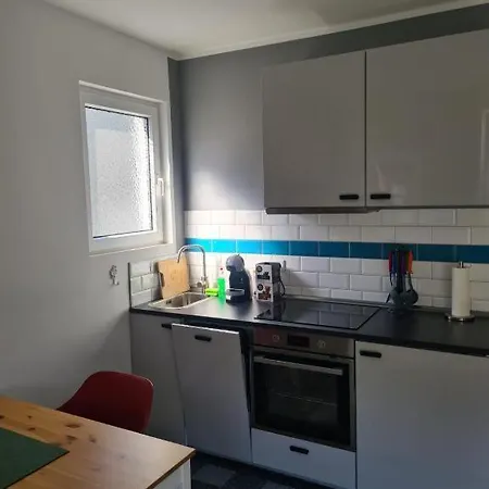 City-apartment, Zentral, & Netflix * Krefeld